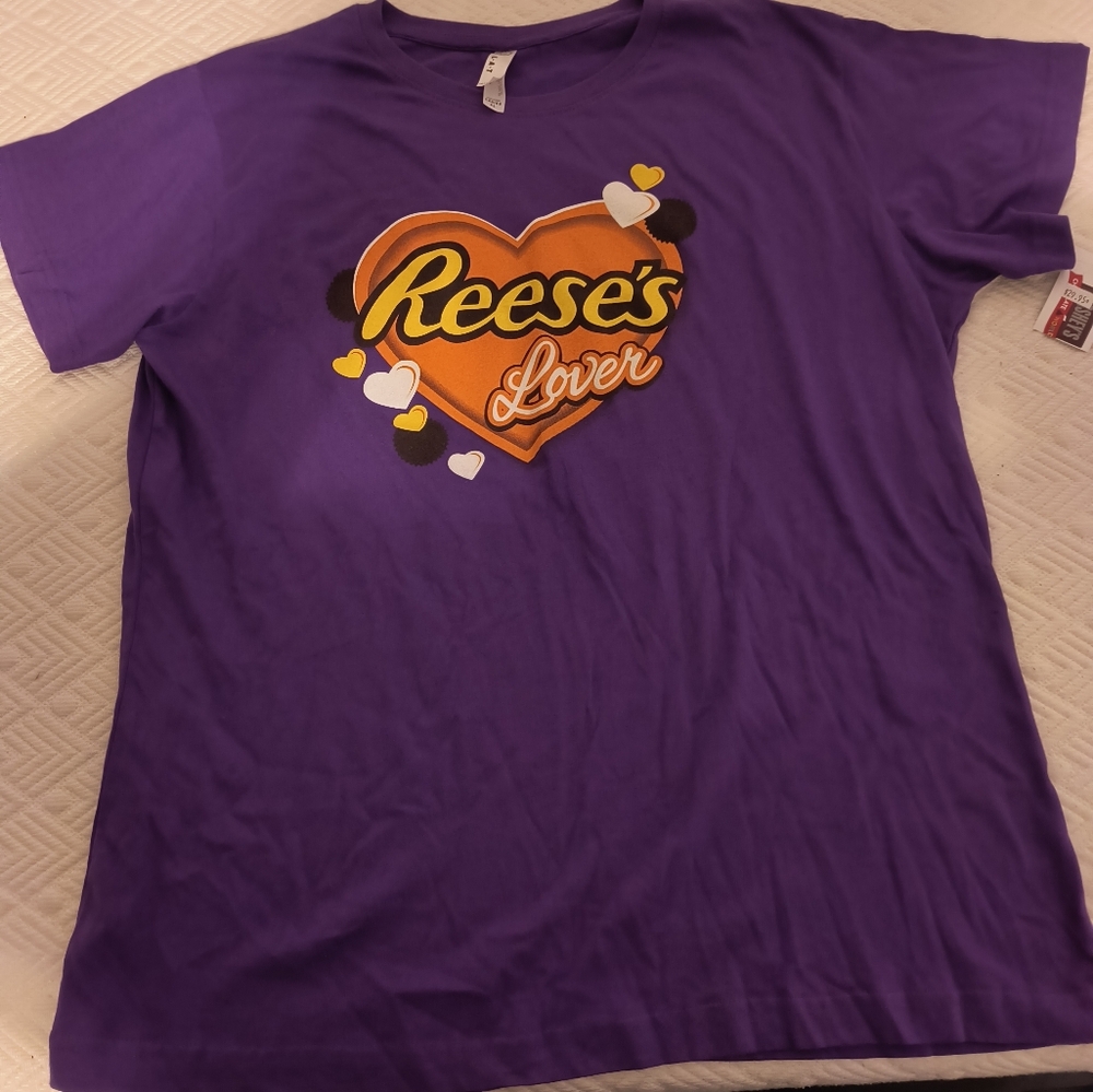 Brand new Reeses lover xl tee shirt